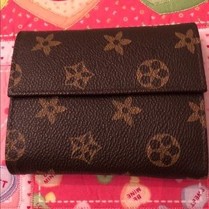 🌼🌼EUC Brown Wallet🌼🌼